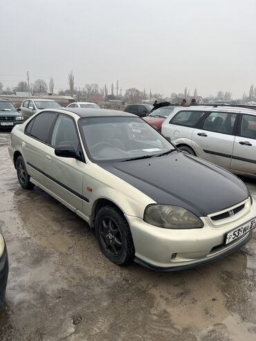 Honda: Honda Civic: 2000 г., 1.5 л, Автомат, Бензин, Седан