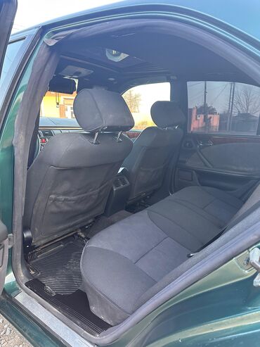 Mercedes-Benz: Mercedes-Benz E‑Class W210 sedan - Kuzov: yaşıl rəng, 4 qapı, klassik — 10