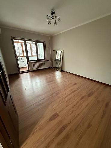 позитив: 4 комнаты, 80 м², Асанбай мкр 105 серия, 1 этаж, Евроремонт — 3