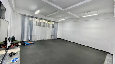 недвижимость в бишкеке продажа домов: Продаю Офис 110 м², С ремонтом, Без мебели, Многоэтажное здание, Цокольный этаж этаж