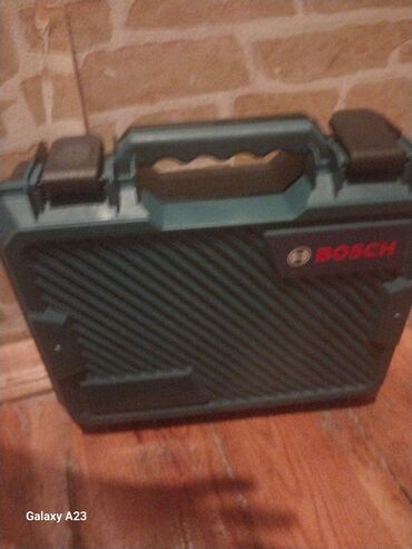 led h7 lupa: Yeni Drel dəsti, Drel-şurupaçan