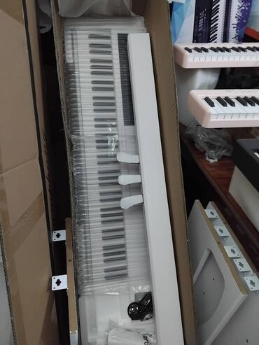 Pianolar: Piano, Rəqəmsal, Yeni, Pulsuz çatdırılma — 5