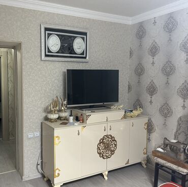 Uzunmüddətli kirayə mənzillər: Memar ecemide nenemin tendirin arxasinda 16 mertebenin 4 cu mertebesi -da lalafo.az — 7 Uzunmüddətli kirayə mənzillər: Memar ecemide nenemin tendirin arxasinda 16 mertebenin 4 cu mertebesi — 7