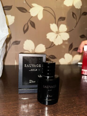 Lepota i zdravlje: Sauvage elixir 60 ml,parfem se dobija original neotpakovan
