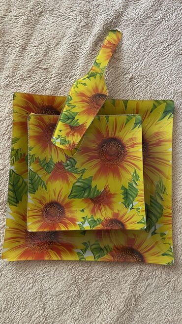 Посуда: Посуда все новое! От 50 с. Чайный набор 1500 с Набор для ликера 1000 — 5