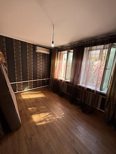 Продажа коттеджей и домов: 5 комнат, 55 м², 6 соток, Бишкек, Аламедин-1 мкр Агентство недвижимости — 17