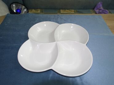 фарфоровые посуды: Мелажница из белого фарфора (кабаретка)