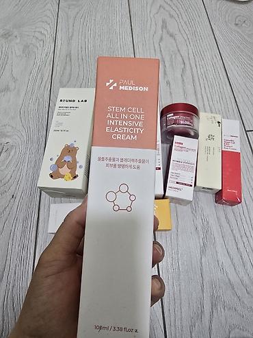 Косметика: Набор корейской косметики для лица и тела отдам ниже цены Состав: - — 2