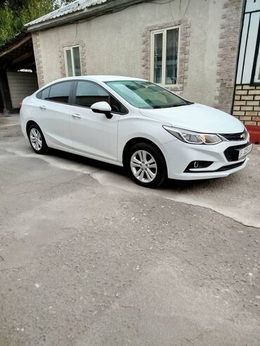 автомобиль уаз: Chevrolet Cruze: 2017 г., 1.4 л, Автомат, Бензин, Седан