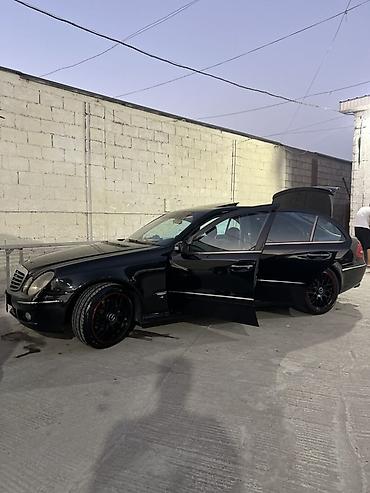 x class: Mercedes-Benz E-Class: 2003 г., 3.2 л, Автомат, Газ, Седан — 3