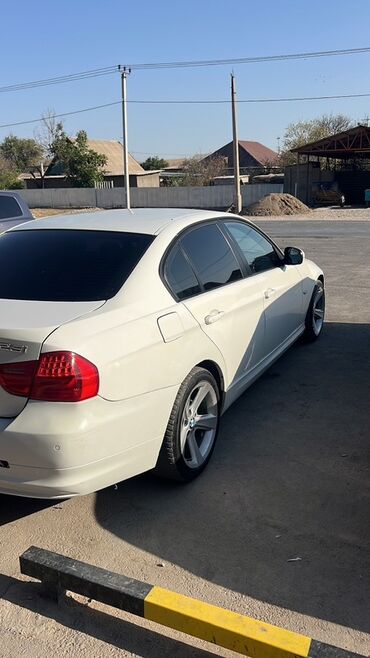 шины бишкек дордой: BMW 3 series: 2010 г., 2 л, Автомат, Бензин, Седан