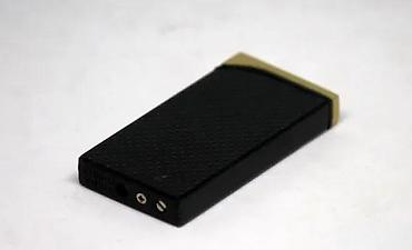 Upaljači i prateća oprema: MARLBORO Champ i Marlboro Slim Design Jet Flame upaljač. MARLBORO — 14