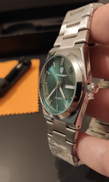 Qol saatları: Yeni, Qol saatı, rəng - Gümüşü — 18