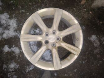 покупаем шины бу на переработку цена: Литые Диски R 17 Subaru, 1 шт, отверстий - 5, Б/у
