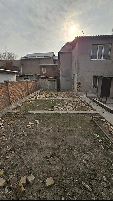 Продажа коттеджей и домов: 🔥 ПРОДАЮ ДОМ у Аламедин базара (Алматинская до ГЭС-2) 🏡 📐 Площадь — 11