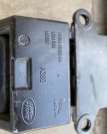 Пороги и комплектующие: Наружные накладки порогов Land Rover, 2018 г., Б/у, Оригинал — 3