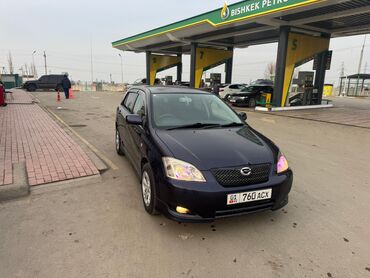 Toyota: Toyota Corolla: 2003 г., 1.5 л, Вариатор, Бензин, Хэтчбэк — 4