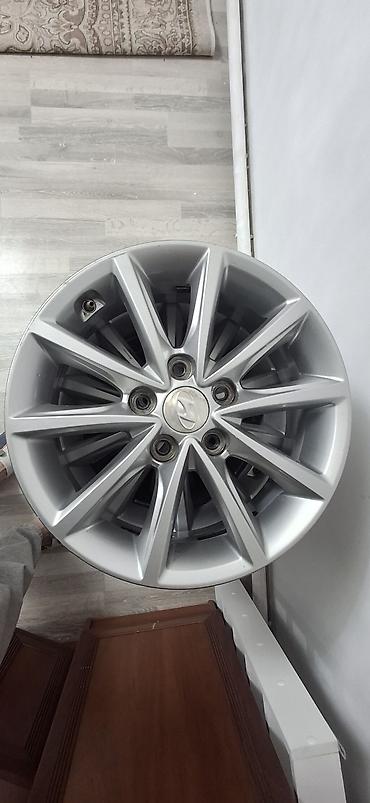 Диски: Литые Диски R 16 Hyundai, Комплект, отверстий - 5, Б/у — 1