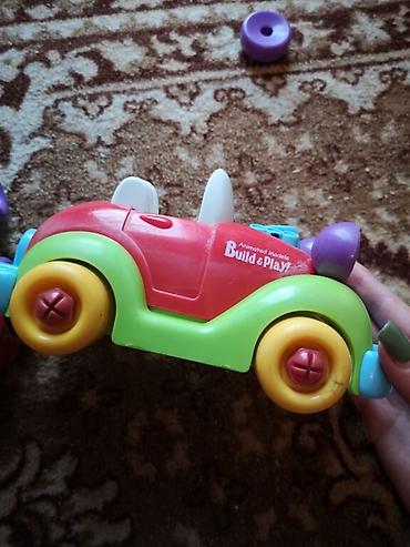 Игрушки: Чемоданчик медика-50 сом, динозавры - 50 сом, игра рыбки, нет — 9