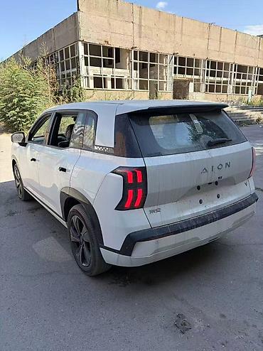 byd e3: AION (электромобиль) — просторный кроссовер с современным дизайном и — 3
