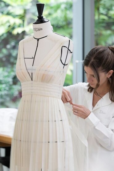 сапоги зимние женские натуральная кожа натуральный мех распродажа: 🧵 Требуется портной! В небольшое частное ателье, расположенное в