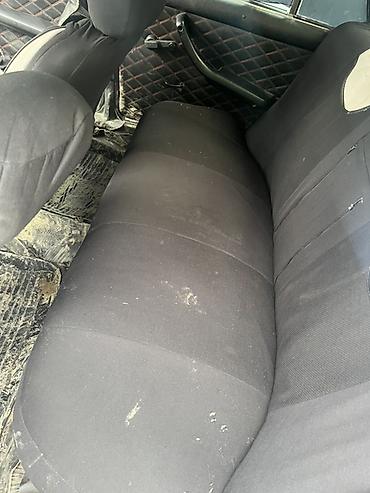 opel vectra a: VAZ 2106, mavi rəng, sedan kuzov. - Salon: qara rəngli oturacaqlar — 2