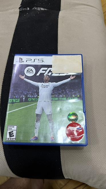 sasaki: EA Sports FC 25 – PS5 disk versiyasi İdeal veziyyetde. Fc26 disk ile — 1