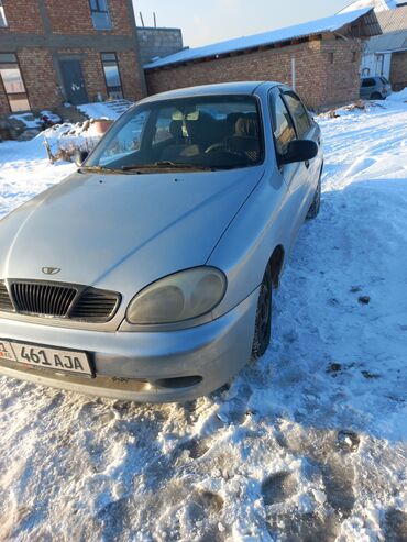 Daewoo: Daewoo Lanos: 1999 г., 1.3 л, Механика, Газ, Седан