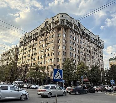 Продажа квартир: 3 комнаты, 117 м², 9 этаж — 1