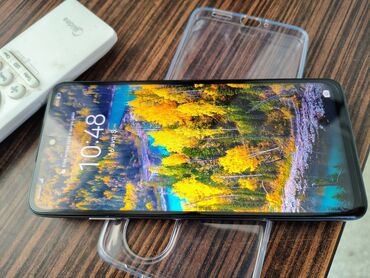 Salam cihaz yenidir 2 günün telefonudu kredsiz