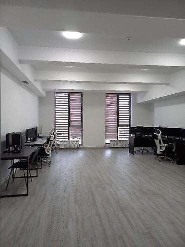 Продажа офисов: Продажа офисов 46 м², С ремонтом, С мебелью, Бизнес центр, 5 этаж — 4