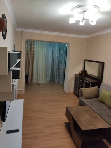 Uzunmüddətli kirayə mənzillər: Mənzil kirayə verilir. 3 otaq, 5.1 m. tam əşyalı, Elmler m. Uzun — 16