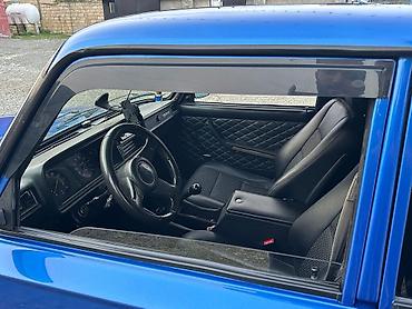 VAZ (LADA): Model: Lada (VAZ) 21011 Kuzov: sedan, 4 qapı Rəng: parlaq göy Nömrə — 7