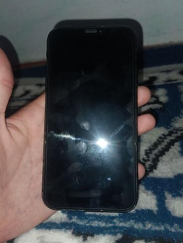 IPhone Xr, Б/у, 128 ГБ, Черный, Чехол, 100 % at lalafo.kg IPhone Xr, Б/у, 128 ГБ, Черный, Чехол, 100 %