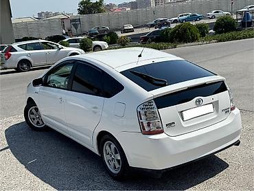günlük prius icarə: Ilkin odenis 1700 azn. Gunu 24 azn 36 ay qalmaq sertile — 2