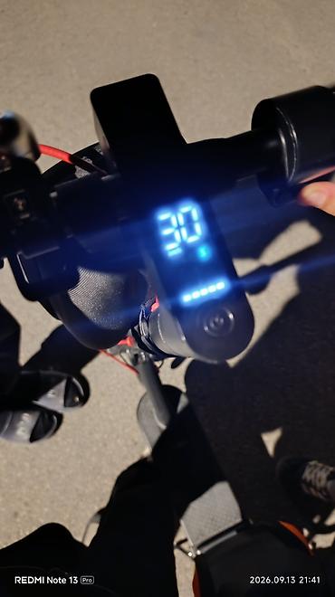 qalin teker velosiped: İşlənmiş Elektrik samokat 8", 251 - 350 Vt, 26 - 35 km/s, Ödənişli çatdırılma — 2
