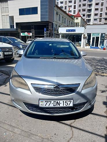 opel babin: Opel Astra: 1.3 l | 2011 il Universal — 2