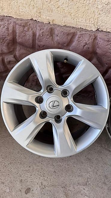 Диски: Литые Диски R 17 Lexus, Комплект, отверстий - 6, Б/у — 4