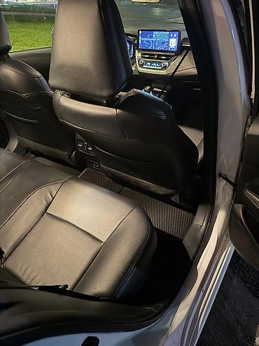 toyota hybrid: Toyota Corolla: 2021 г., 1.8 л, Автомат, Гибрид — 8