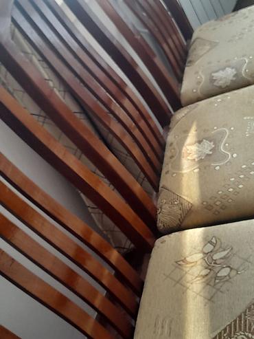 Стулья для зала: Стул для зала, Б/у, Дерево — 6