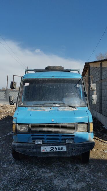 сапог грузовый: Легкий грузовик, Mercedes-Benz, Стандарт, 2 т, Б/у