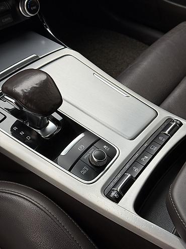 Kia: Kia Stinger: 2019 г., 2.2 л, Автомат, Дизель, Хэтчбэк — 13