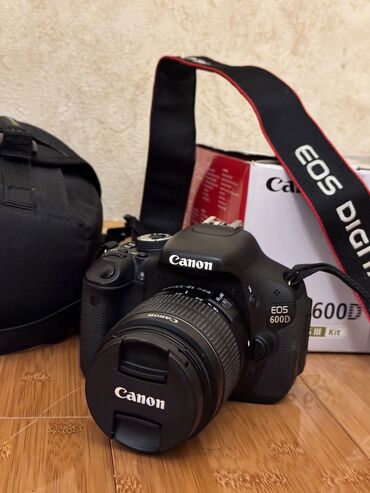 canon 70d: Ideal veziyyetde Canon 600D.demek olarki hec istifade