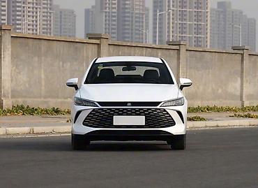 byd e9 1: BYD Qin: 2026 г., 1.5 л, Автомат, Гибрид, Седан — 3