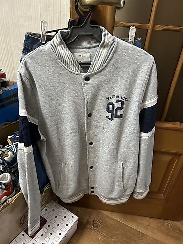 Верхняя одежда: РАСПРОДАЮ подростковую и детскую НОВУЮ обувь. Цены намного ниже — 12