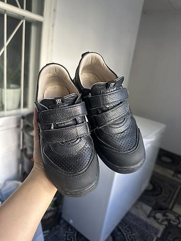 Детская обувь: Детские черные туфли/кроссовки для школы - Модель: Babotou Kids Shoes — 4