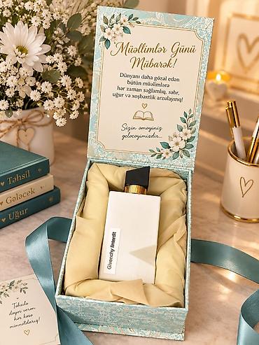 flora by flora parfum: 50 Ml Butun Etirler 13 Azn . Hediyyelik qablaşmada olanlar ise 20 Azn — 6