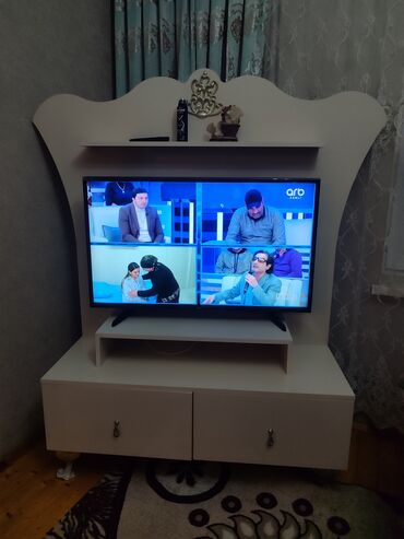 TV altlığı: TV altlığı