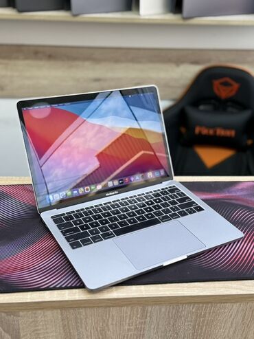 Настольные ПК и рабочие станции: 💻 Model: MacBook Pro 13-inch (2017, Two Thunderbolt 3 ports) ⚡