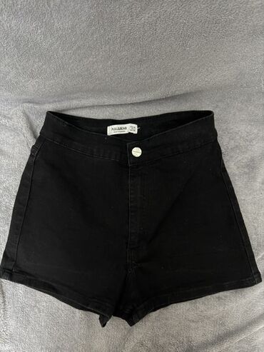 Свадебные платья и аксессуары: Шорты, PULL&BEAR, S (EU 36), цвет - Черный
